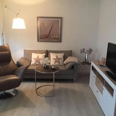 With 2 Bedrooms *